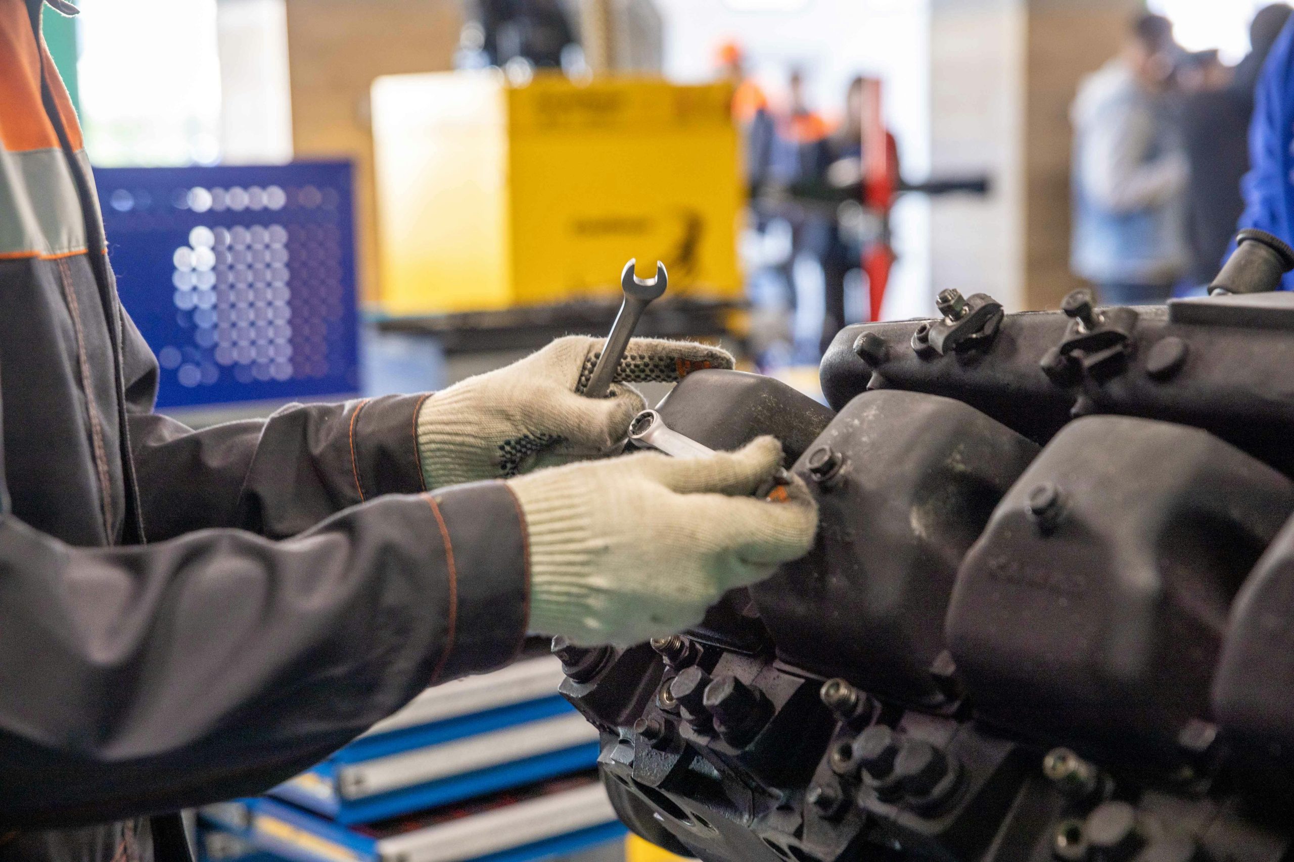 Six-Store Valuation for Complex Acquisition Negotiations Body: An out-of-state owner of a chain of auto parts retail stores needed to know the