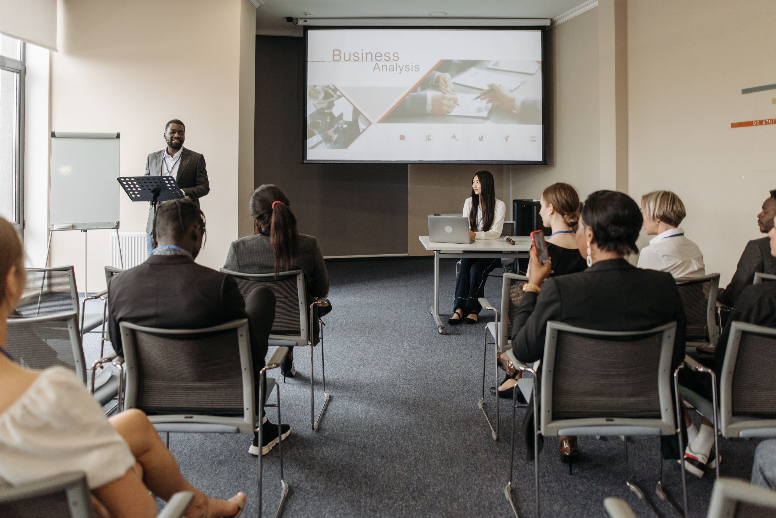 Why You Need a Business Broker When Selling Your Business